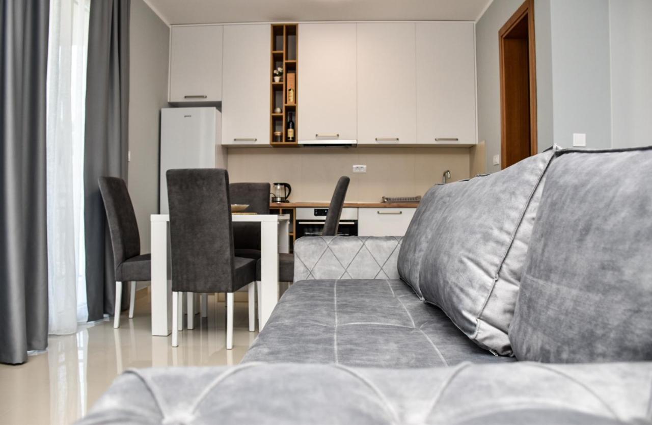 Apartments Sisevic Будва Екстериор снимка