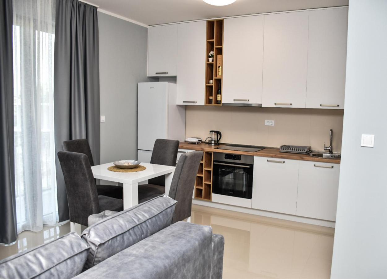 Apartments Sisevic Будва Екстериор снимка