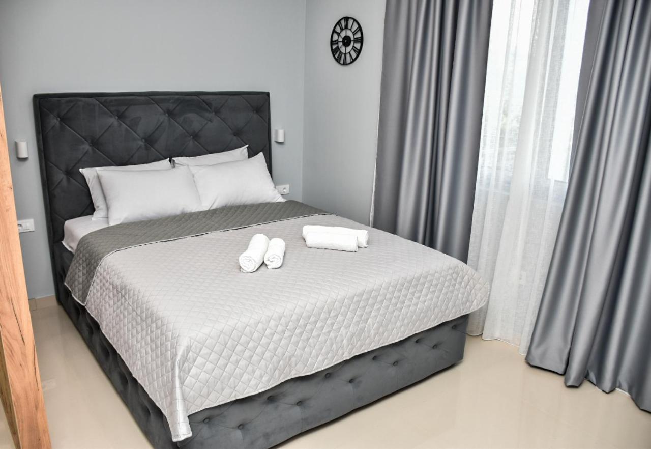 Apartments Sisevic Будва Екстериор снимка