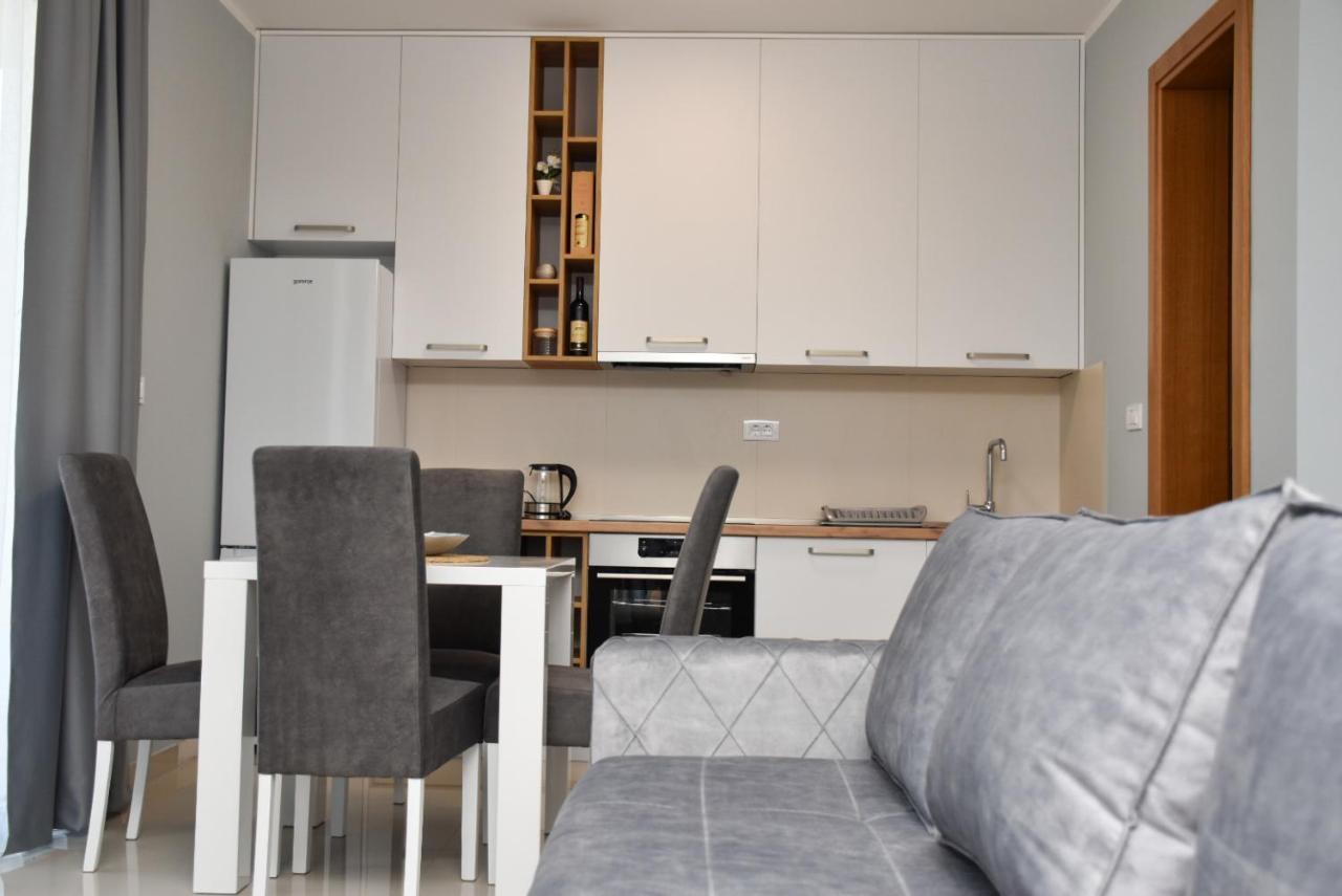 Apartments Sisevic Будва Екстериор снимка