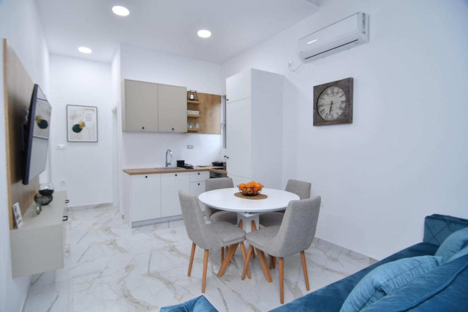 Apartments Sisevic Будва Екстериор снимка