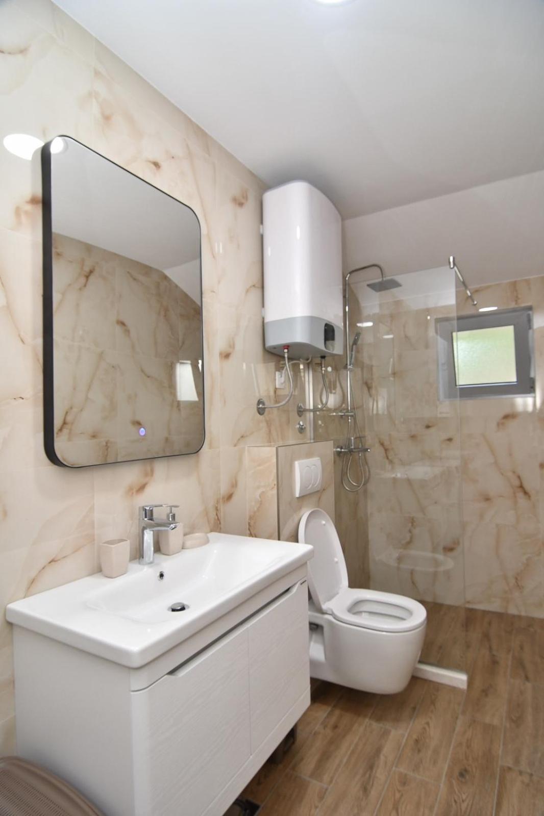 Apartments Sisevic Будва Екстериор снимка
