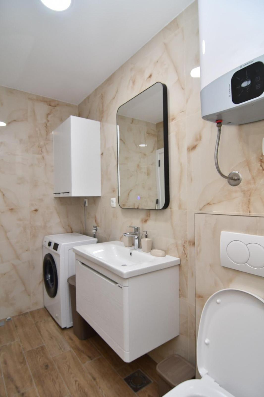 Apartments Sisevic Будва Екстериор снимка